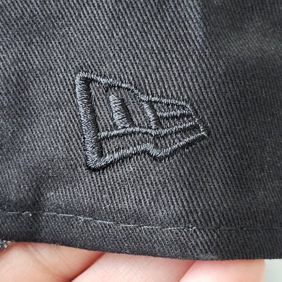 Rare Never Worn Blue Jays Baseball Cap, 7 3/8 New Era Cap - Picture 4 of 11